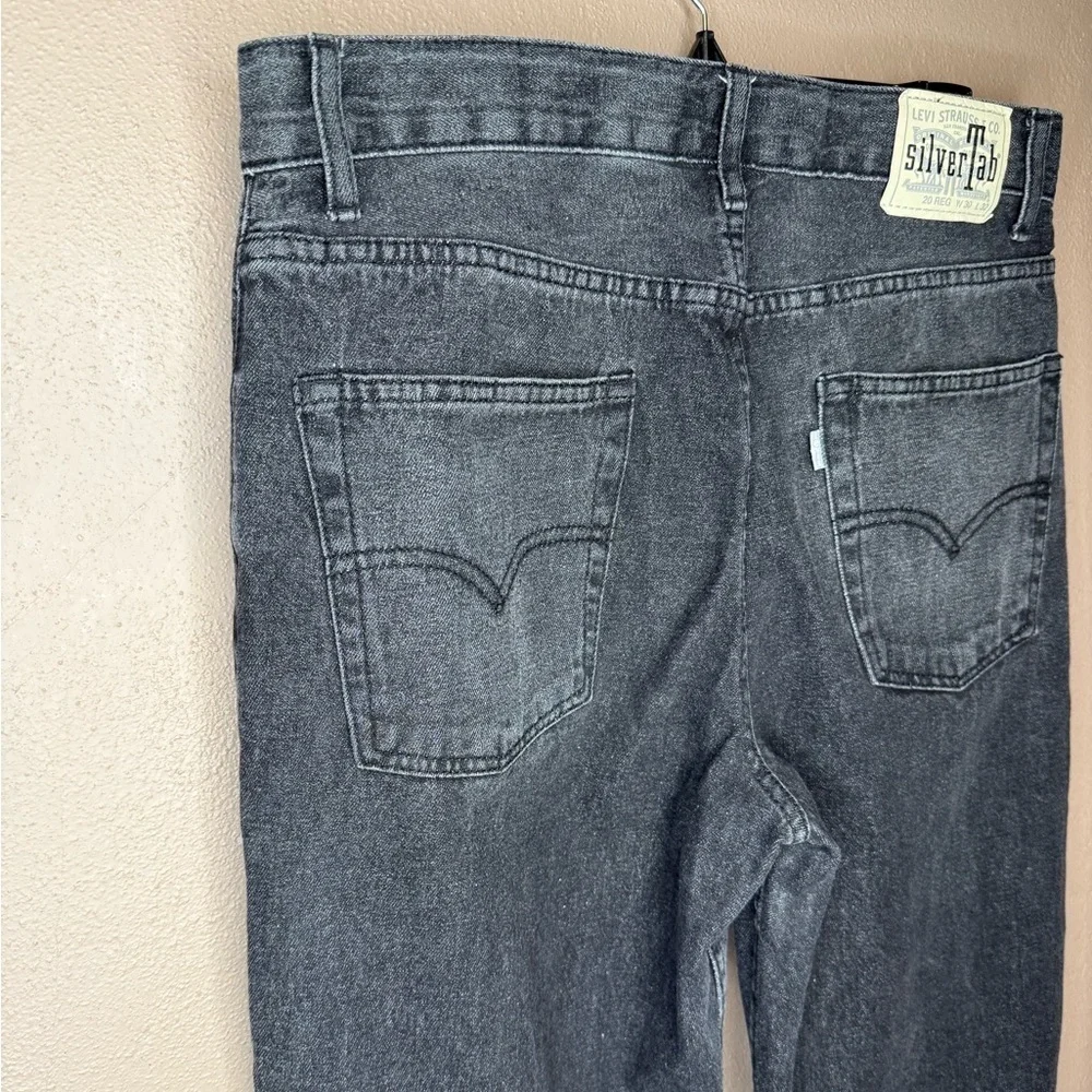 Levi's Silvertab Jeans Boy's Size 20 Reg 30x32 Gray Dark Wash Straight Baggy